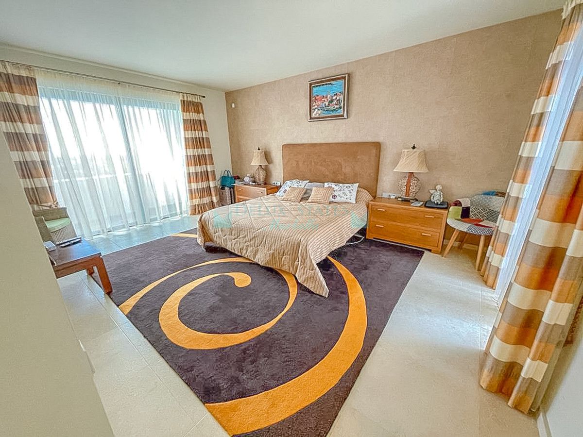 Ático en venta en Los Flamingos, Benahavis