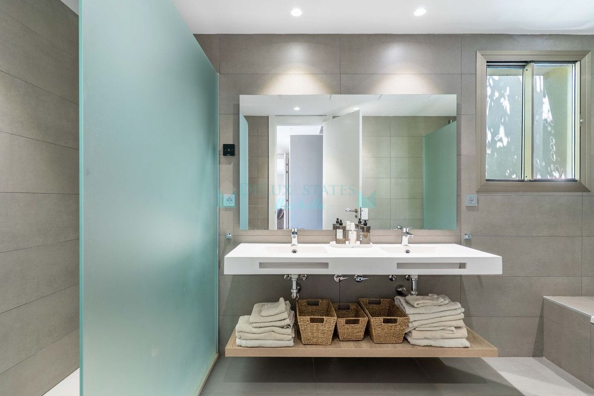 Ático en venta en Estepona