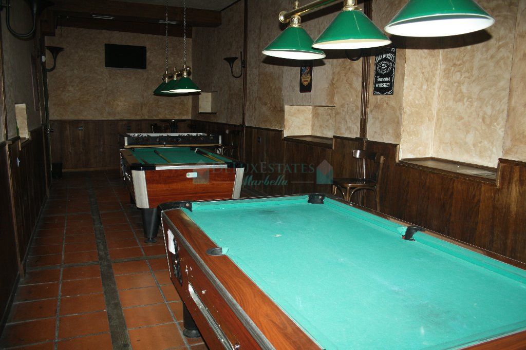 Bar for rent in Estepona