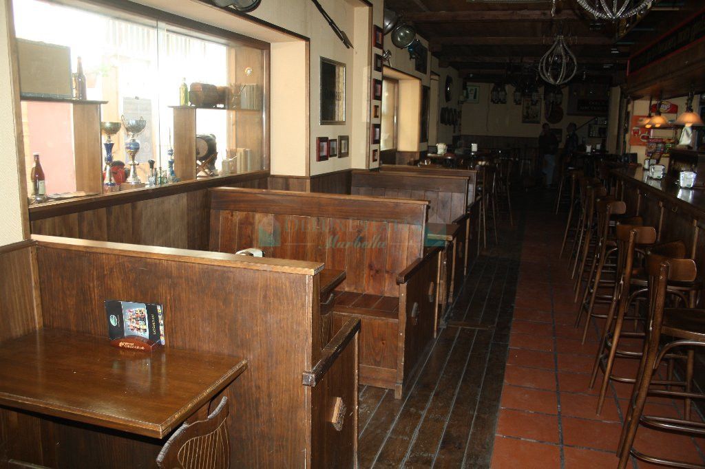 Bar for rent in Estepona