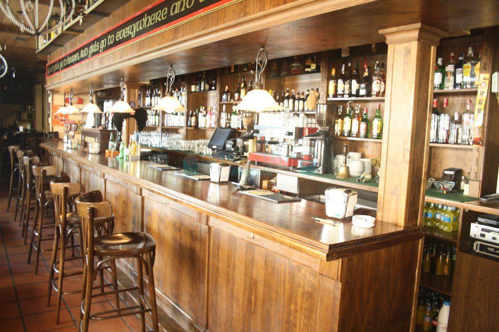 Bar for rent in Estepona