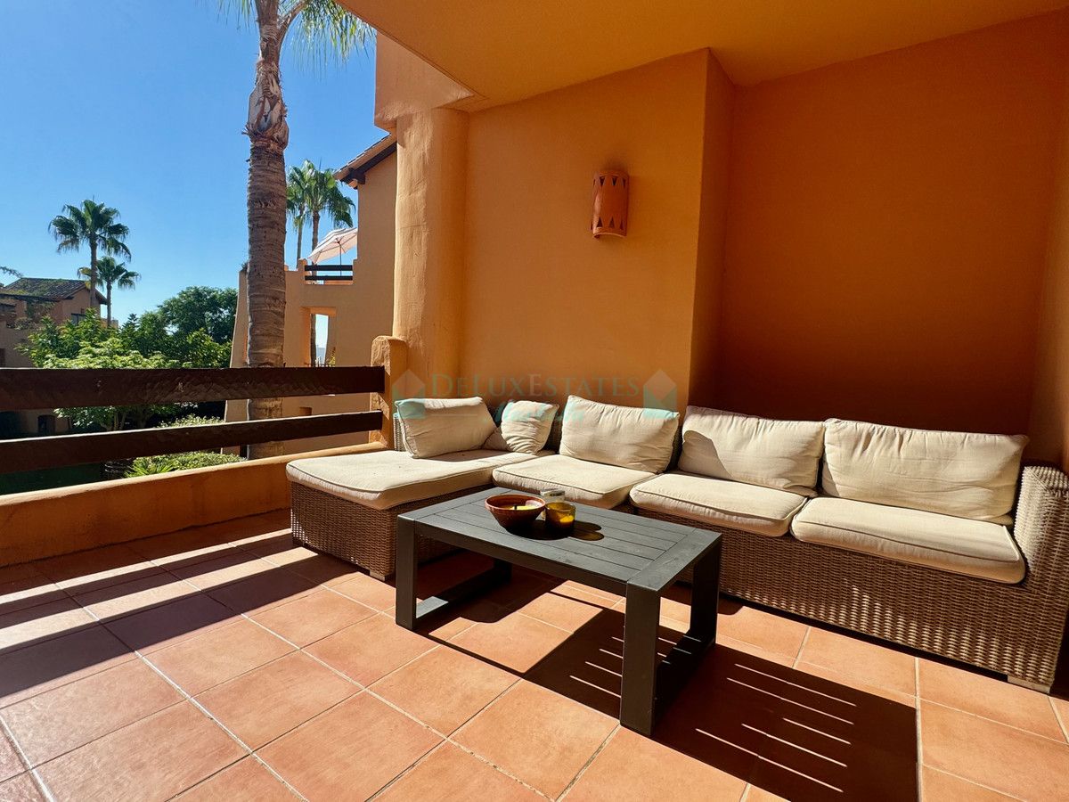 Apartamento en venta en Bel Air, Estepona