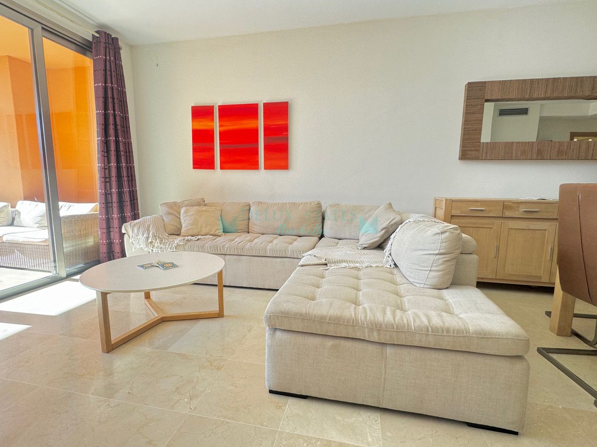 Apartamento en venta en Bel Air, Estepona