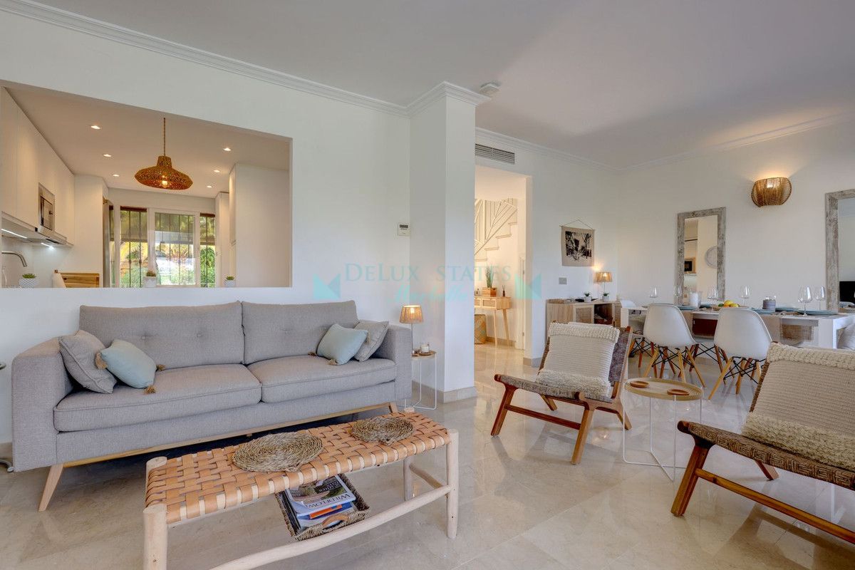 Penthouse for sale in La Quinta, Benahavis