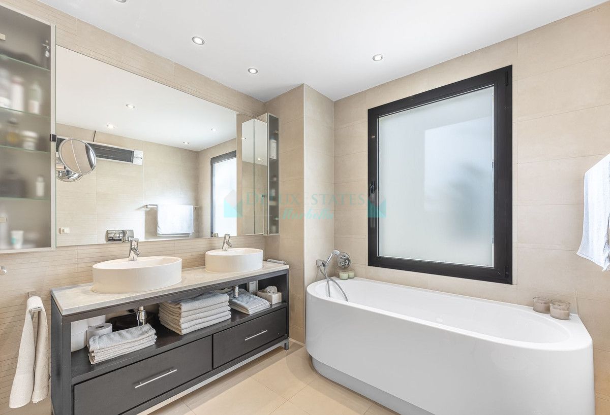 Apartamento en venta en Marbella