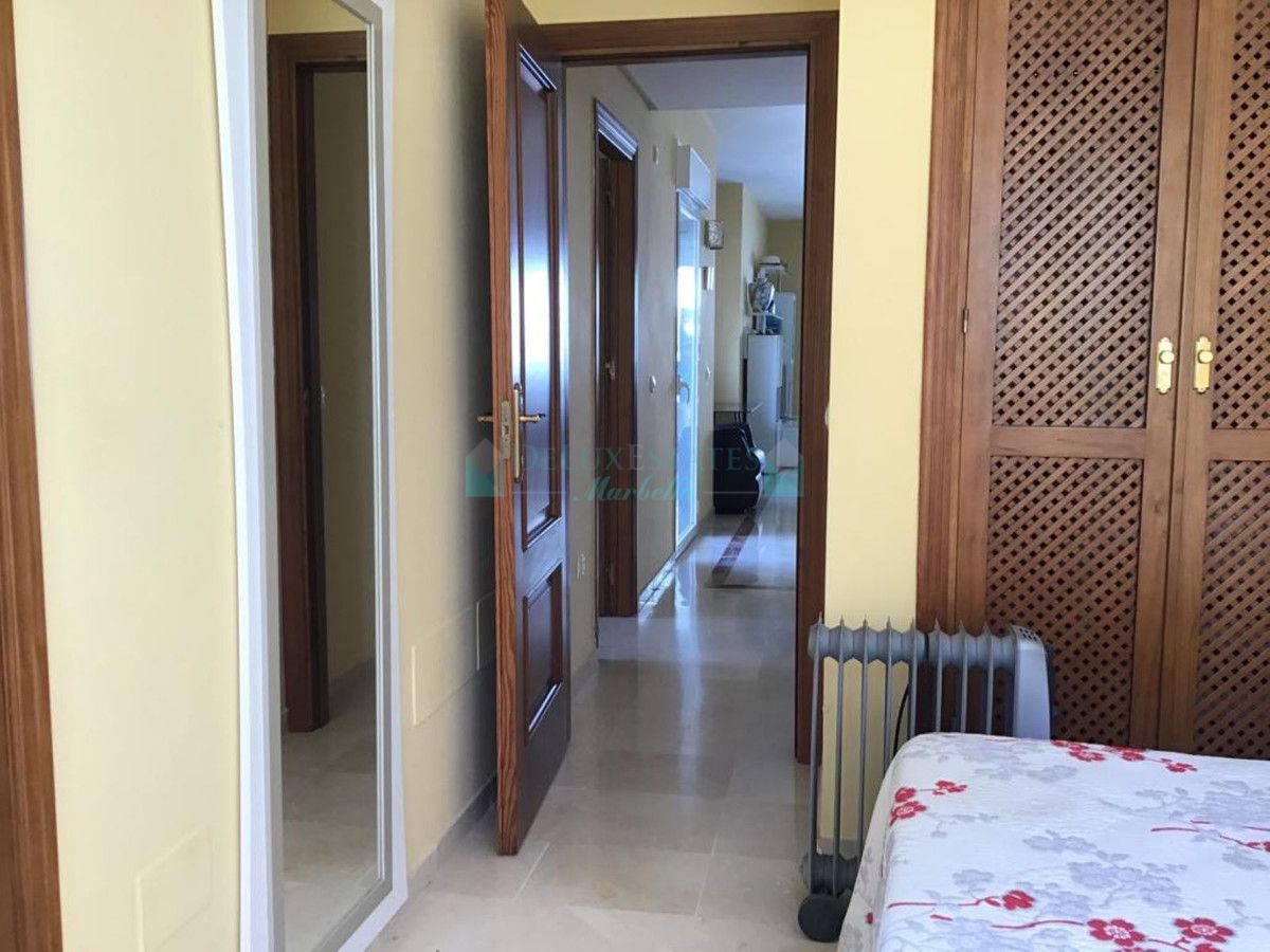 Apartment for rent in Costalita, Estepona