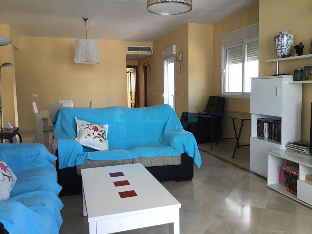 Apartment for rent in Costalita, Estepona