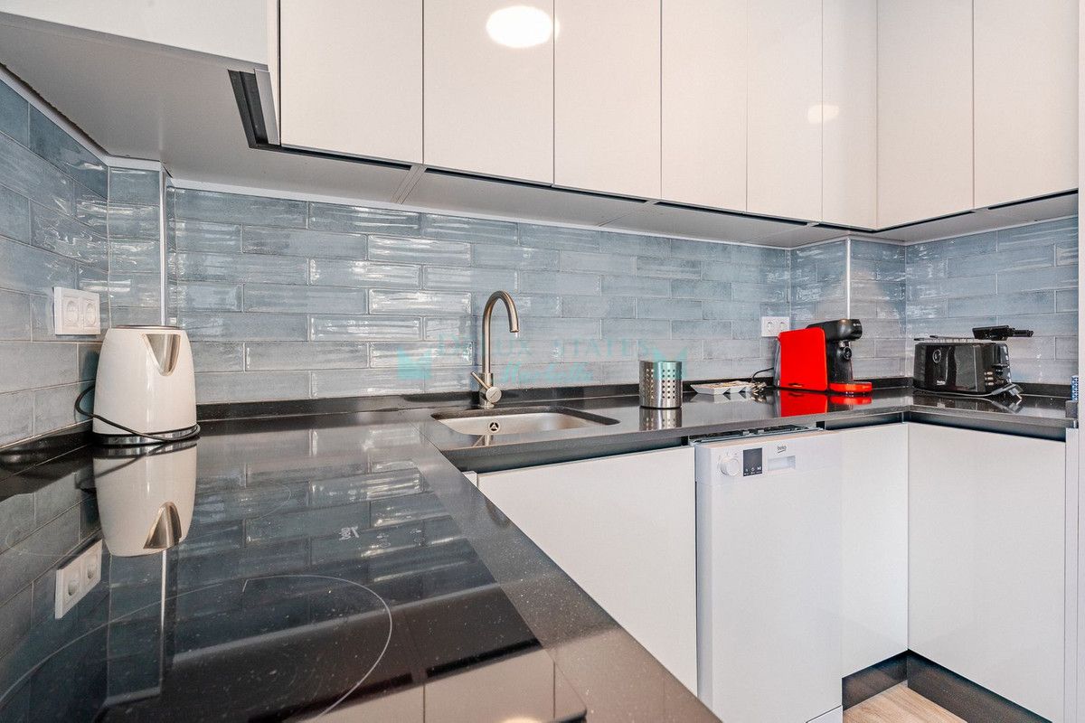 Commercial Premises for sale in Estepona