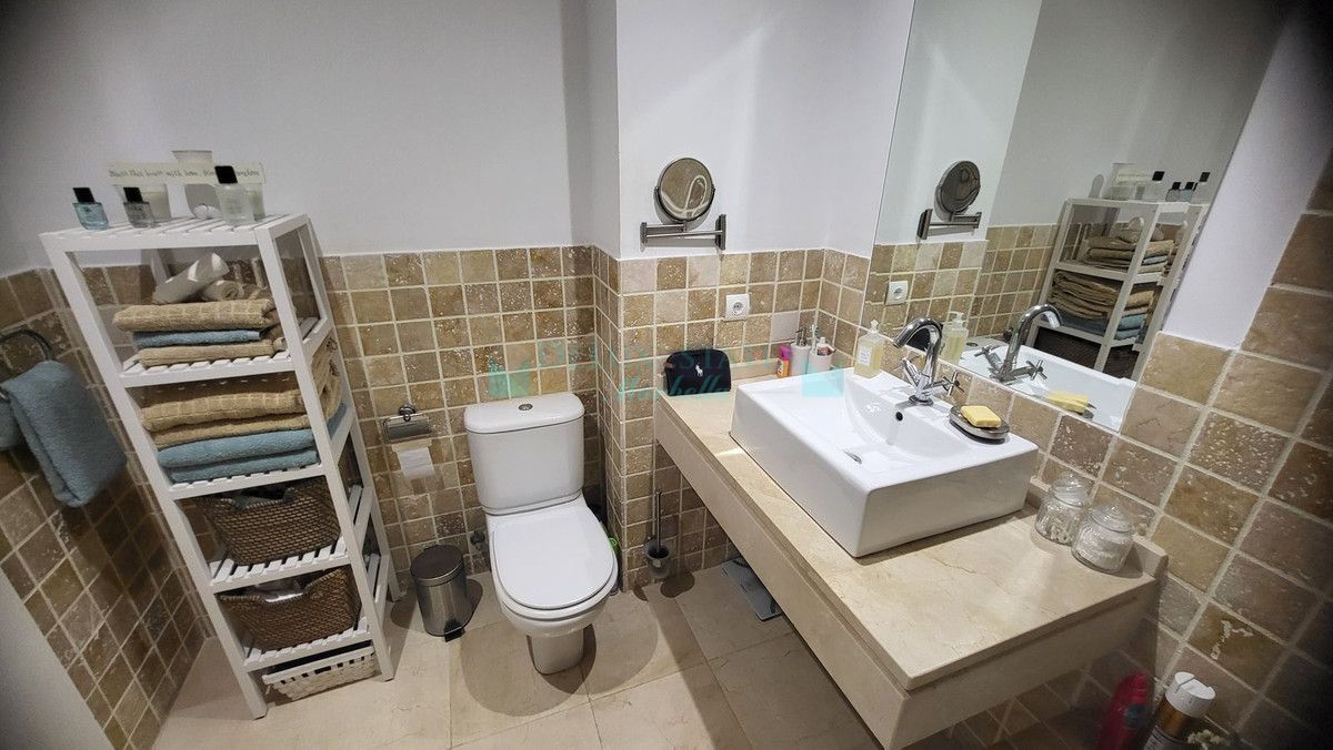 Penthouse for sale in Los Flamingos, Benahavis