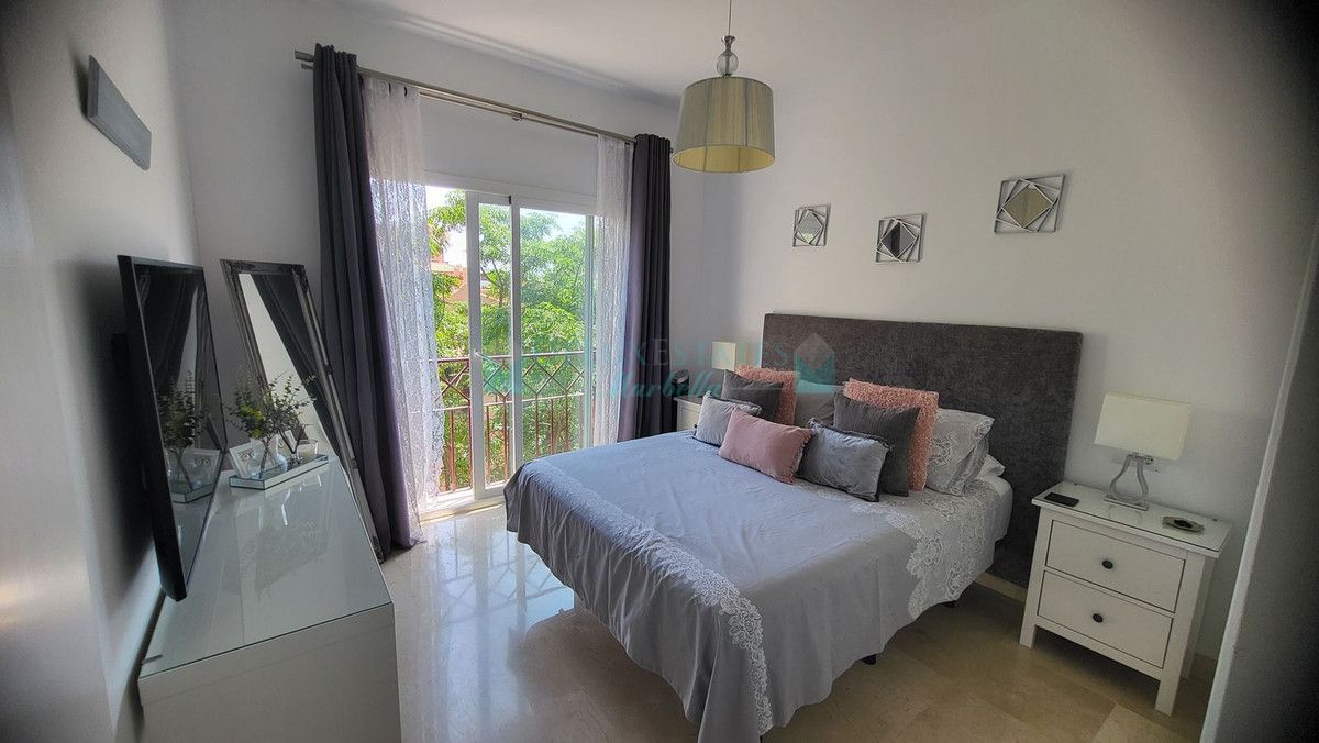 Penthouse for sale in Los Flamingos, Benahavis