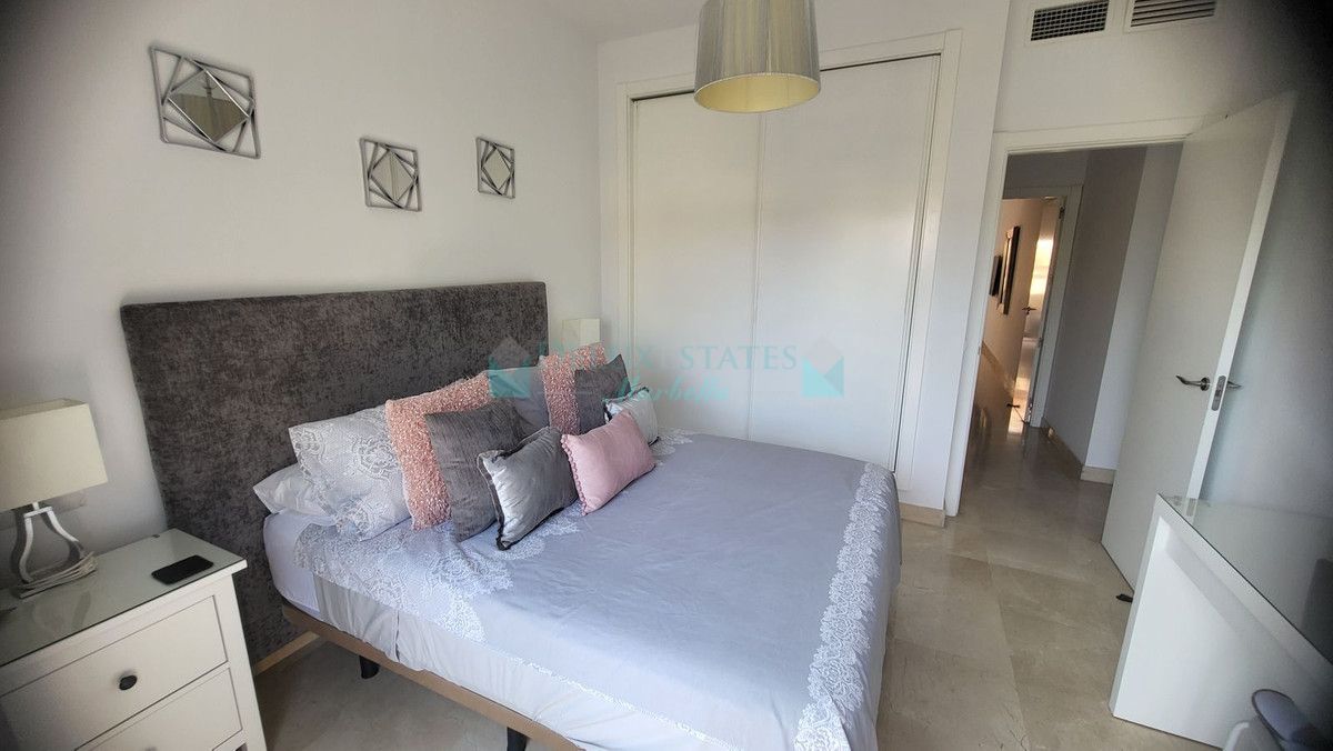Penthouse for sale in Los Flamingos, Benahavis