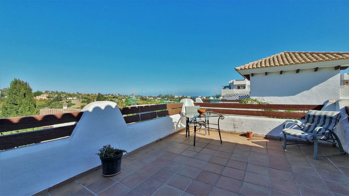 Town House for sale in Selwo, Estepona