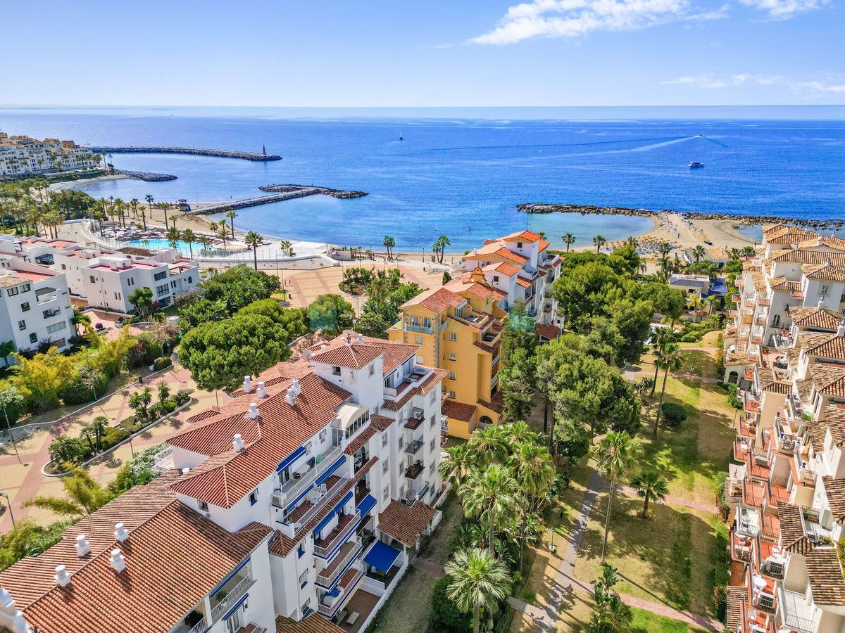 Apartamento Planta Baja en venta en Marbella - Puerto Banus