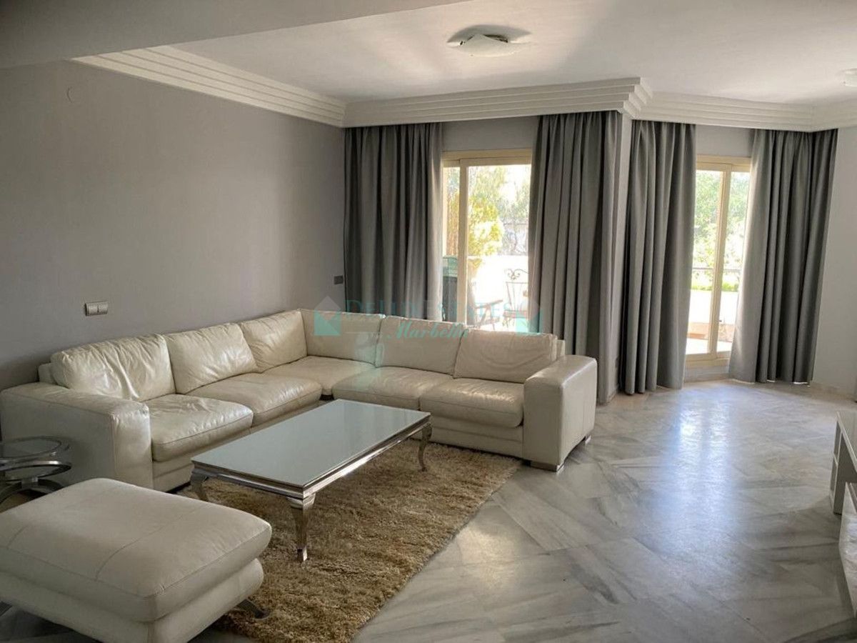 Apartamento en alquiler en Nueva Andalucia