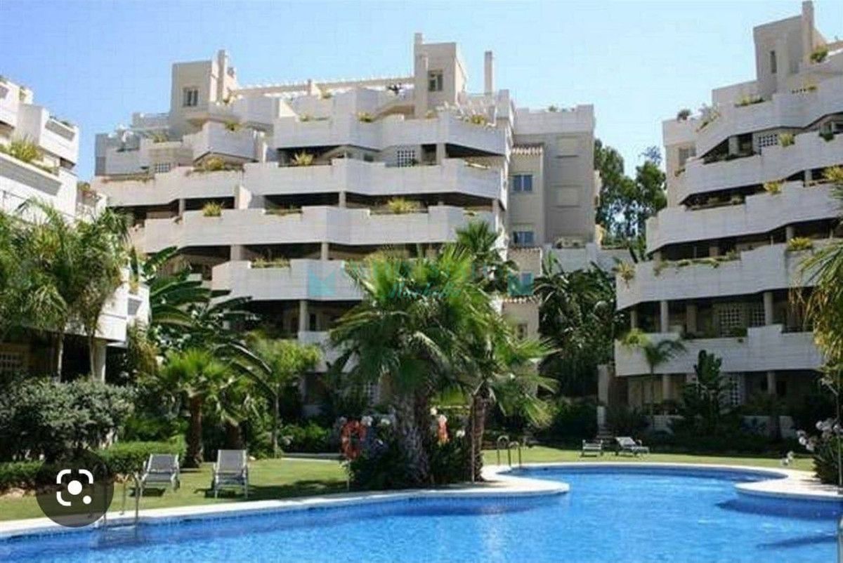 Apartamento en alquiler en Nueva Andalucia