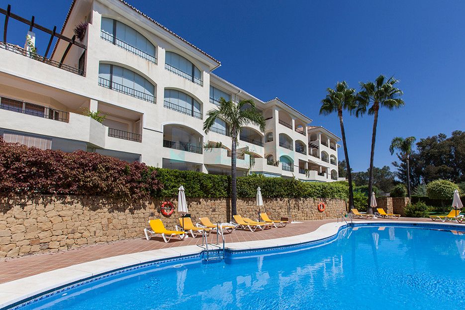 Apartamento en venta en Elviria, Marbella Este