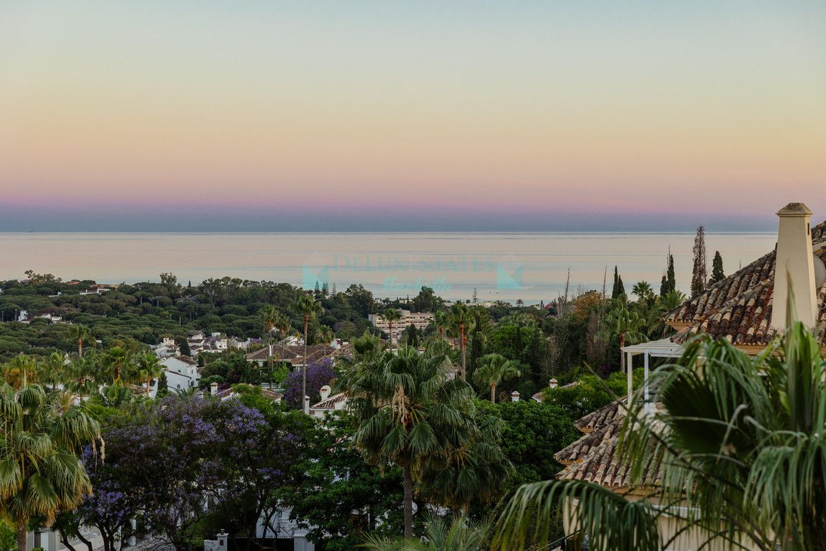 Apartment for rent in Elviria, Marbella East