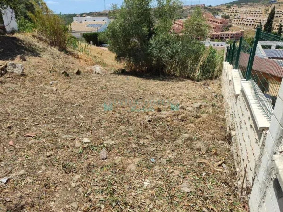 Parcela Residencial en venta en Valle Romano, Estepona