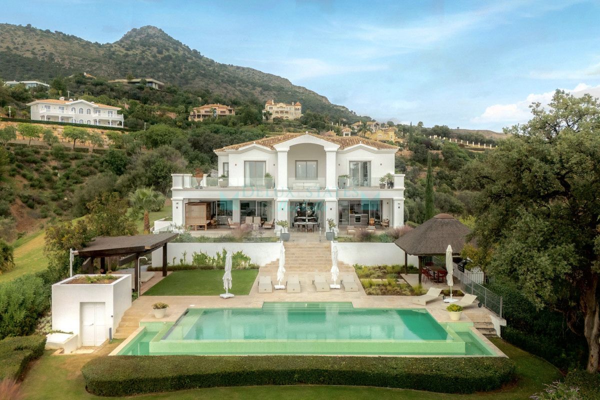 Villa en venta en Benahavis