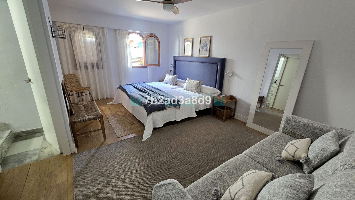 Town House for rent in New Golden Mile, Estepona