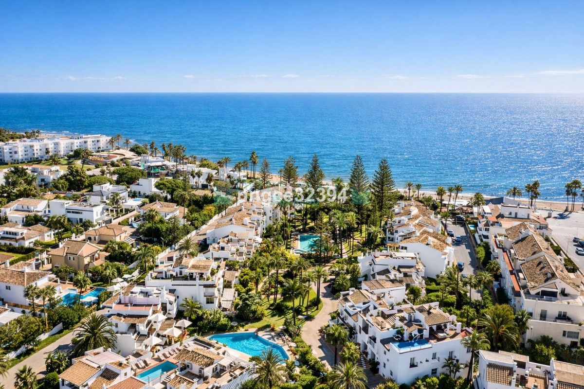 Apartamento Planta Baja en venta en San Pedro de Alcantara