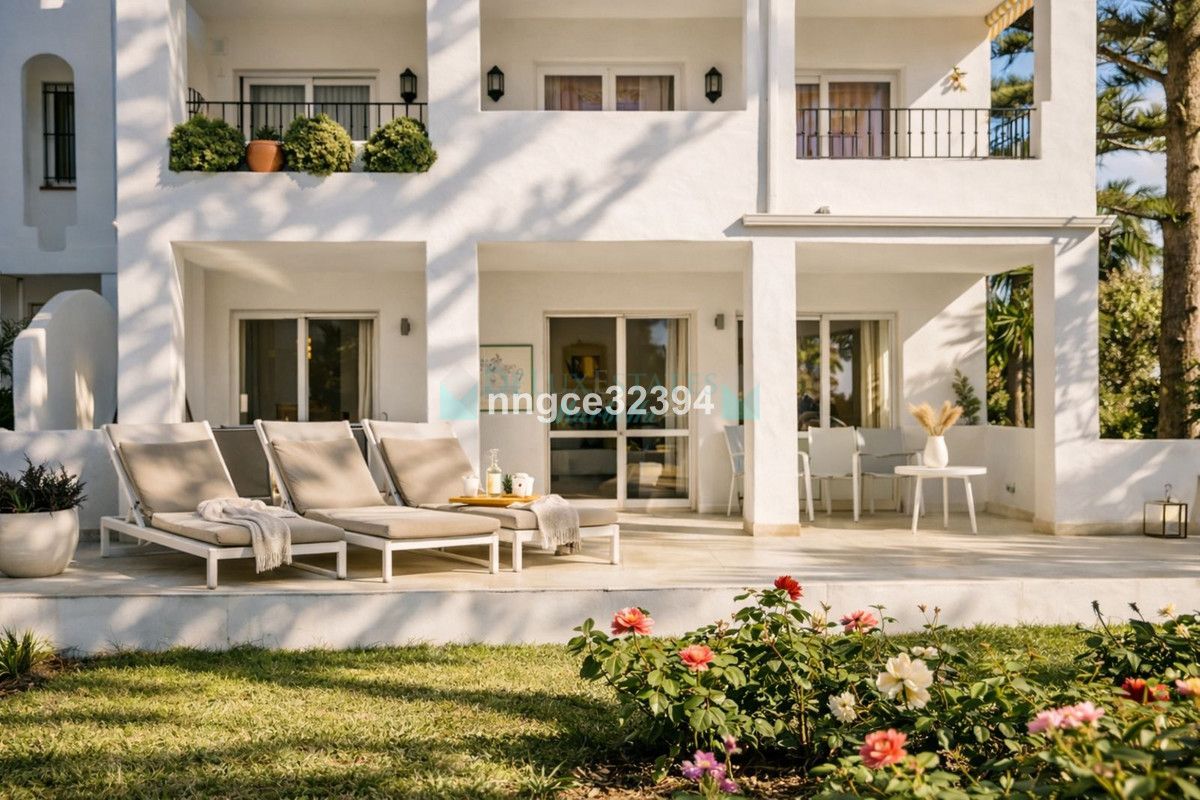 Apartamento Planta Baja en venta en San Pedro de Alcantara