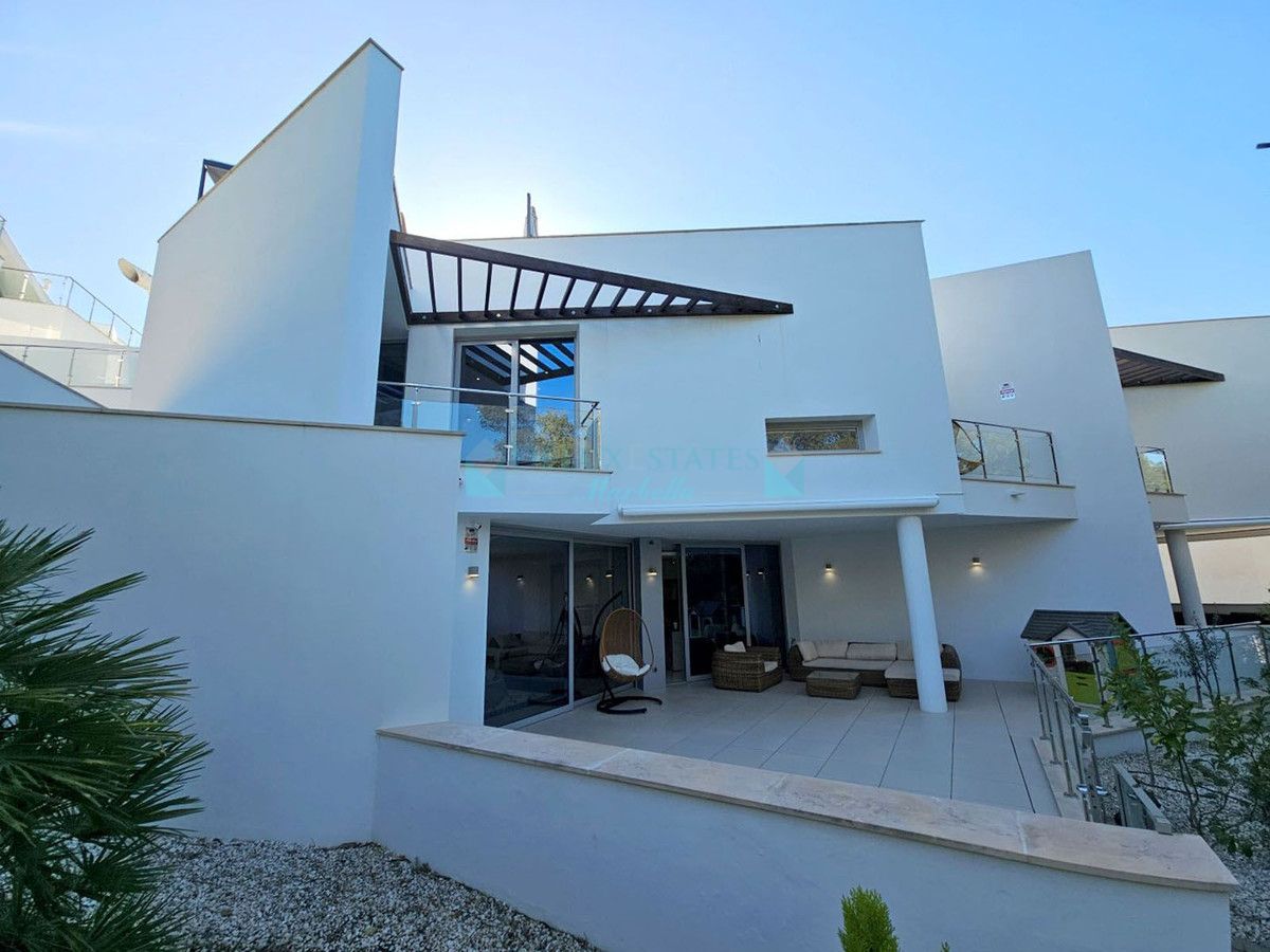 Villa Pareada en alquiler en Sierra Blanca, Marbella Golden Mile