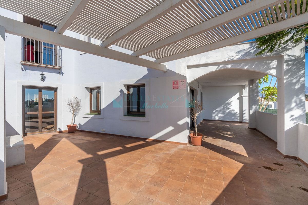 Town House for sale in New Golden Mile, Estepona