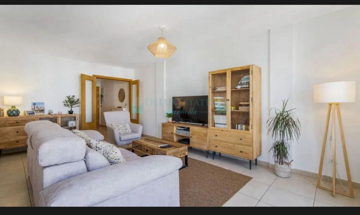 Apartamento en venta en Nueva Andalucia