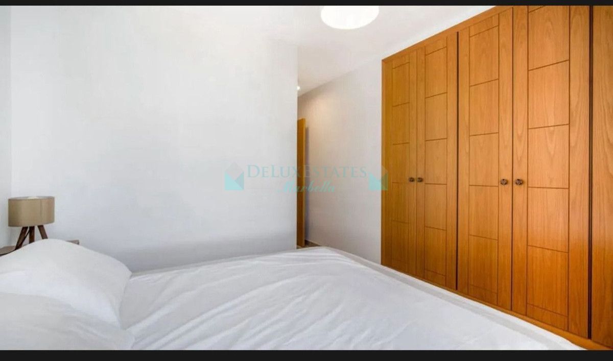 Apartamento en venta en Nueva Andalucia