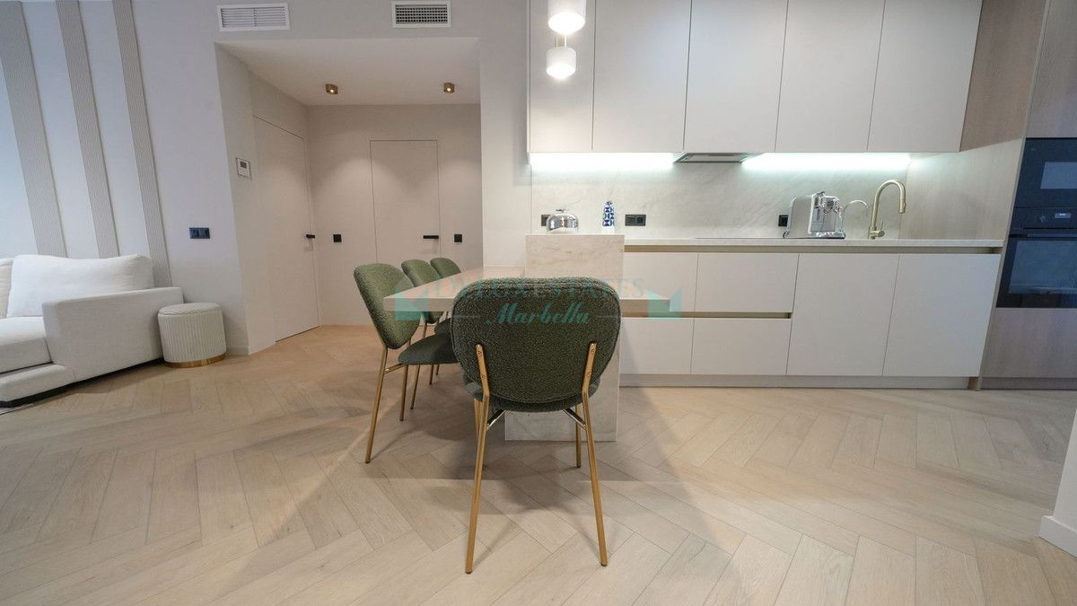 Apartment for sale in Costalita, Estepona