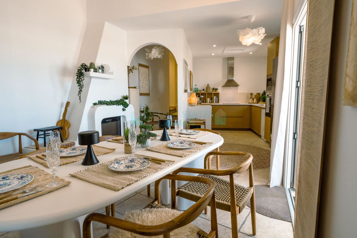 Adosado en alquiler en Cabopino, Marbella Este