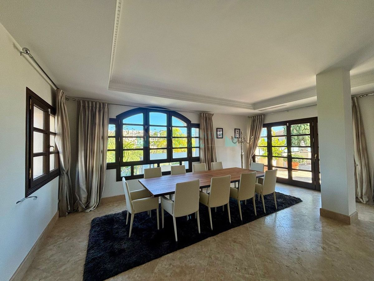 Villa en alquiler en La Quinta, Benahavis