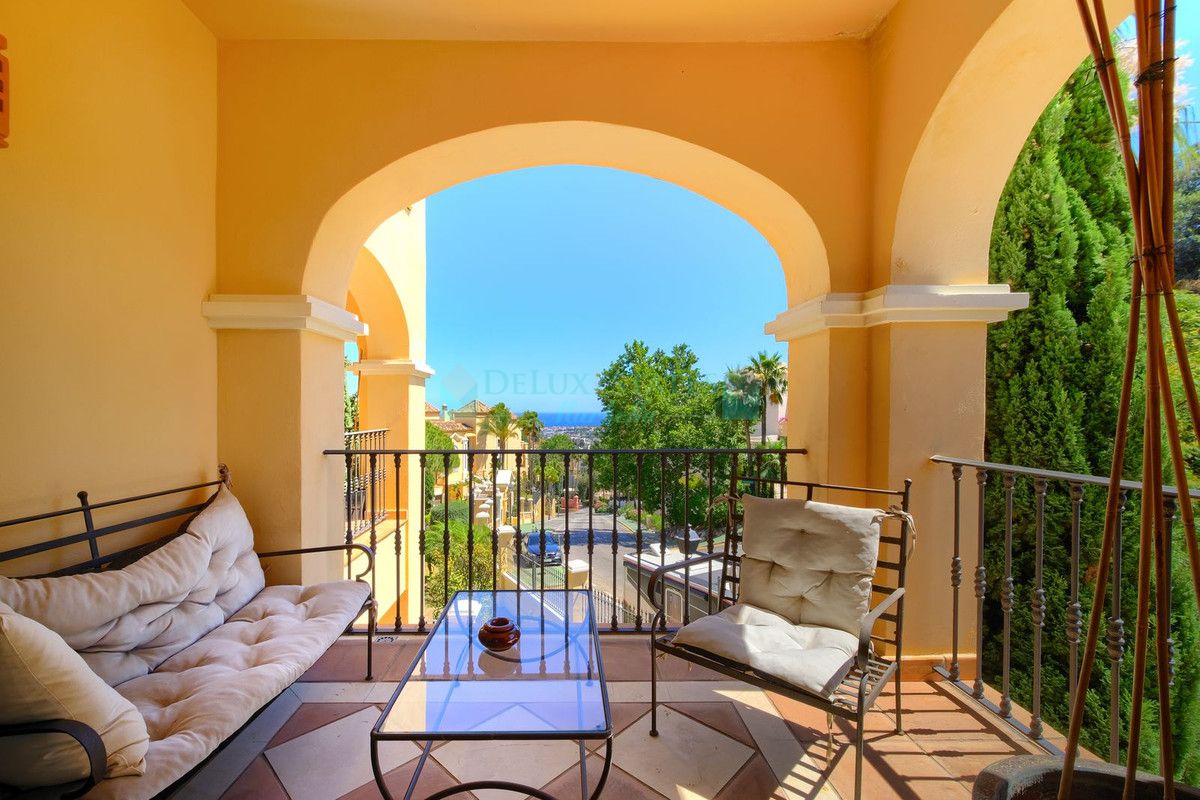 Apartamento en venta en La Quinta, Benahavis