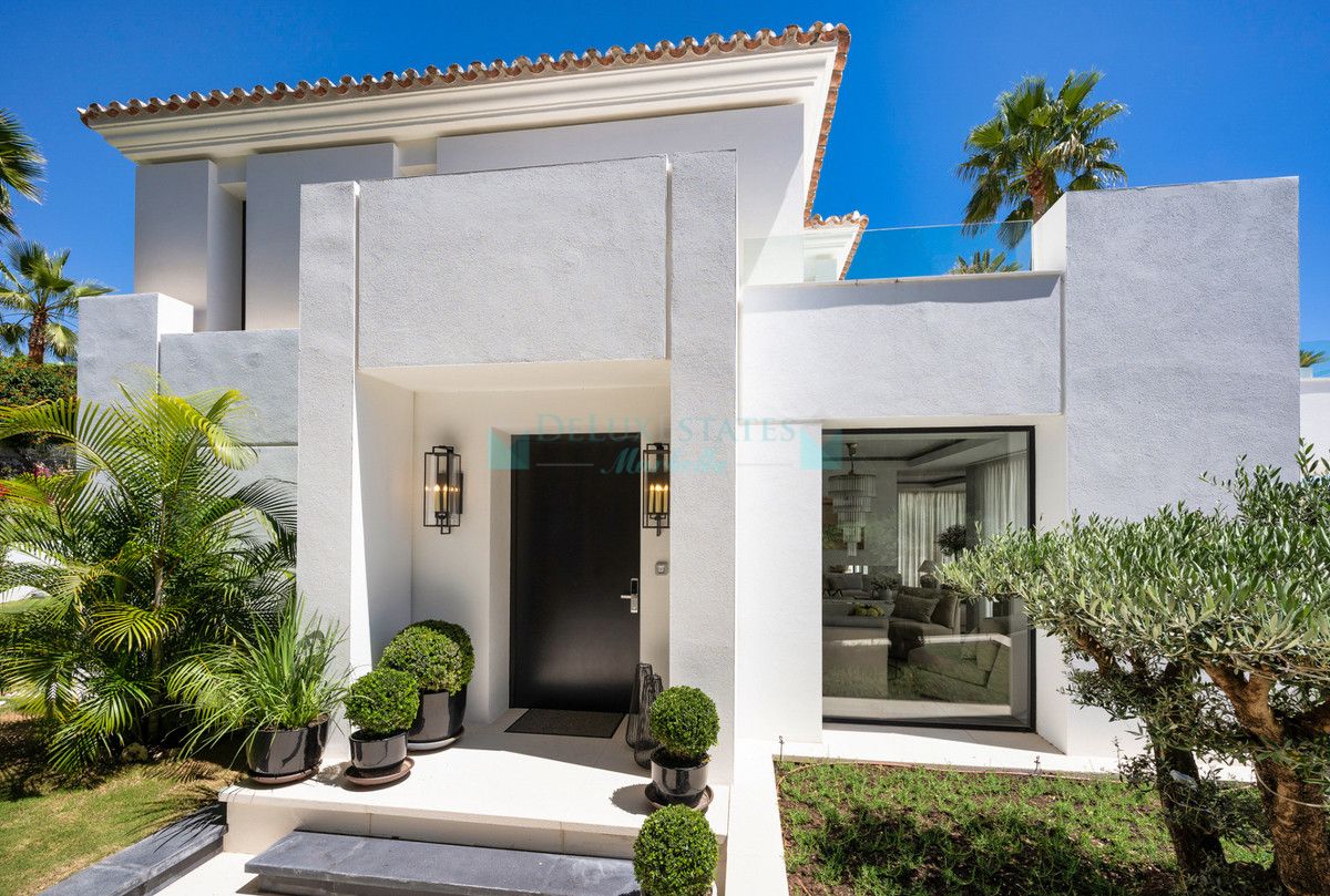 Villa for rent in Nueva Andalucia