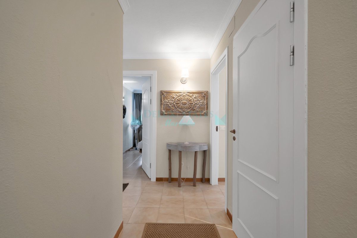 Apartment for sale in Estepona