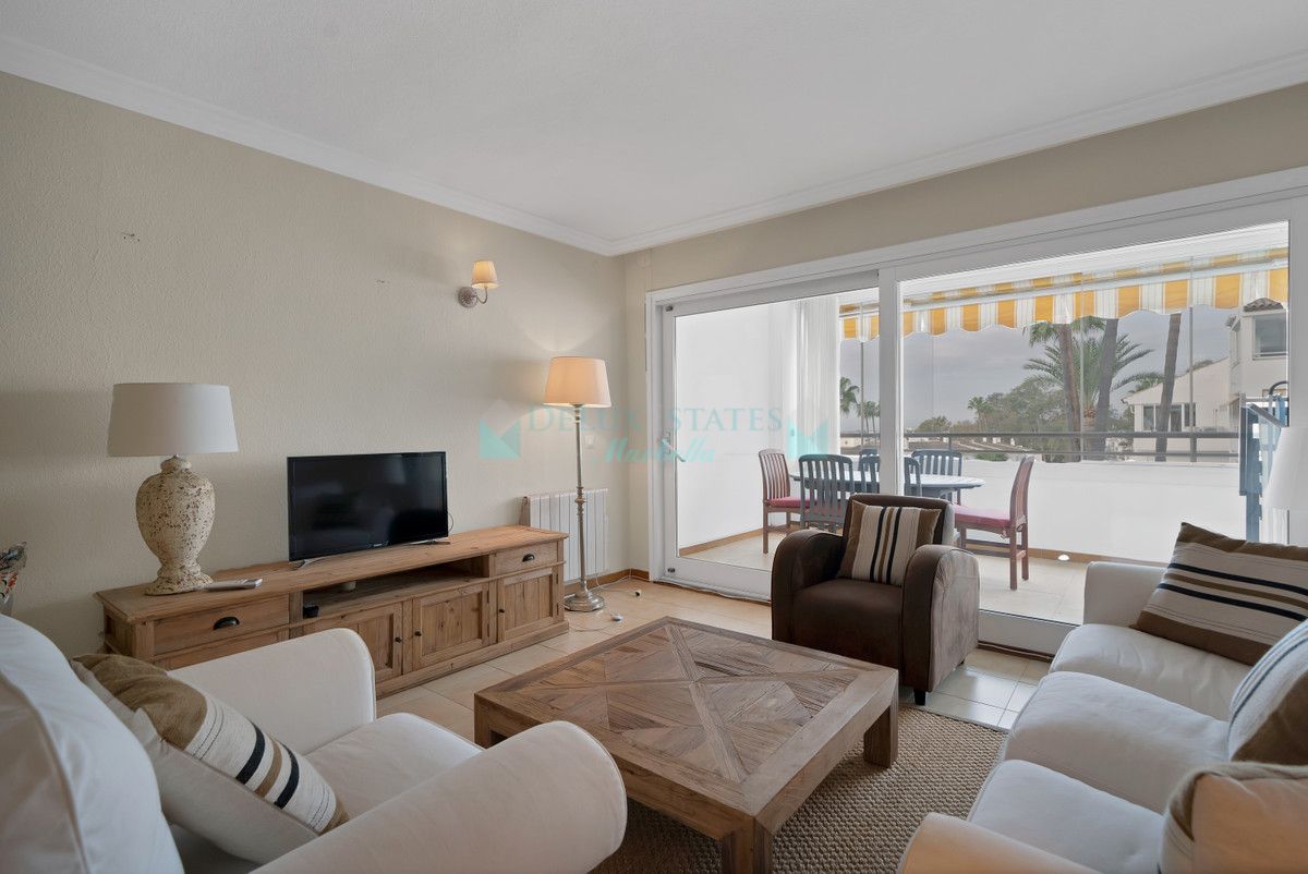 Apartment for sale in Estepona
