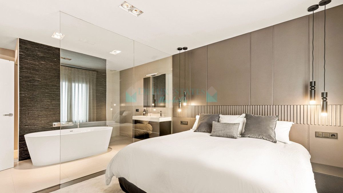 Apartamento en venta en Marbella - Puerto Banus