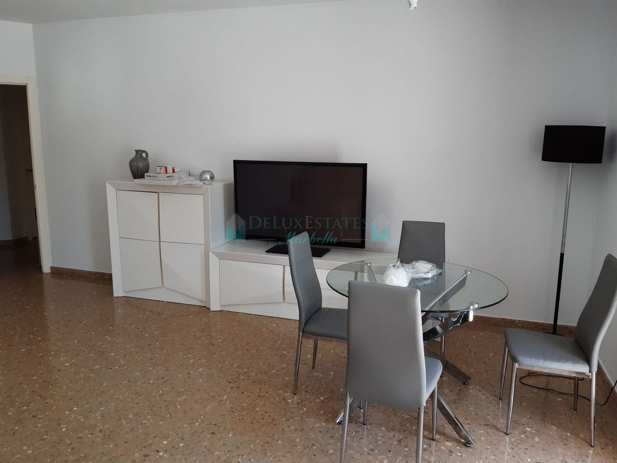 Ground Floor Apartment for sale in Estepona