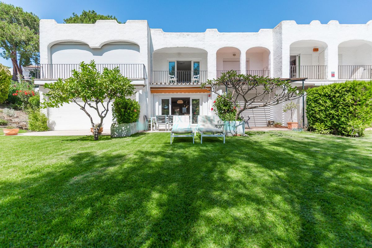 Adosado en venta en Nueva Andalucia