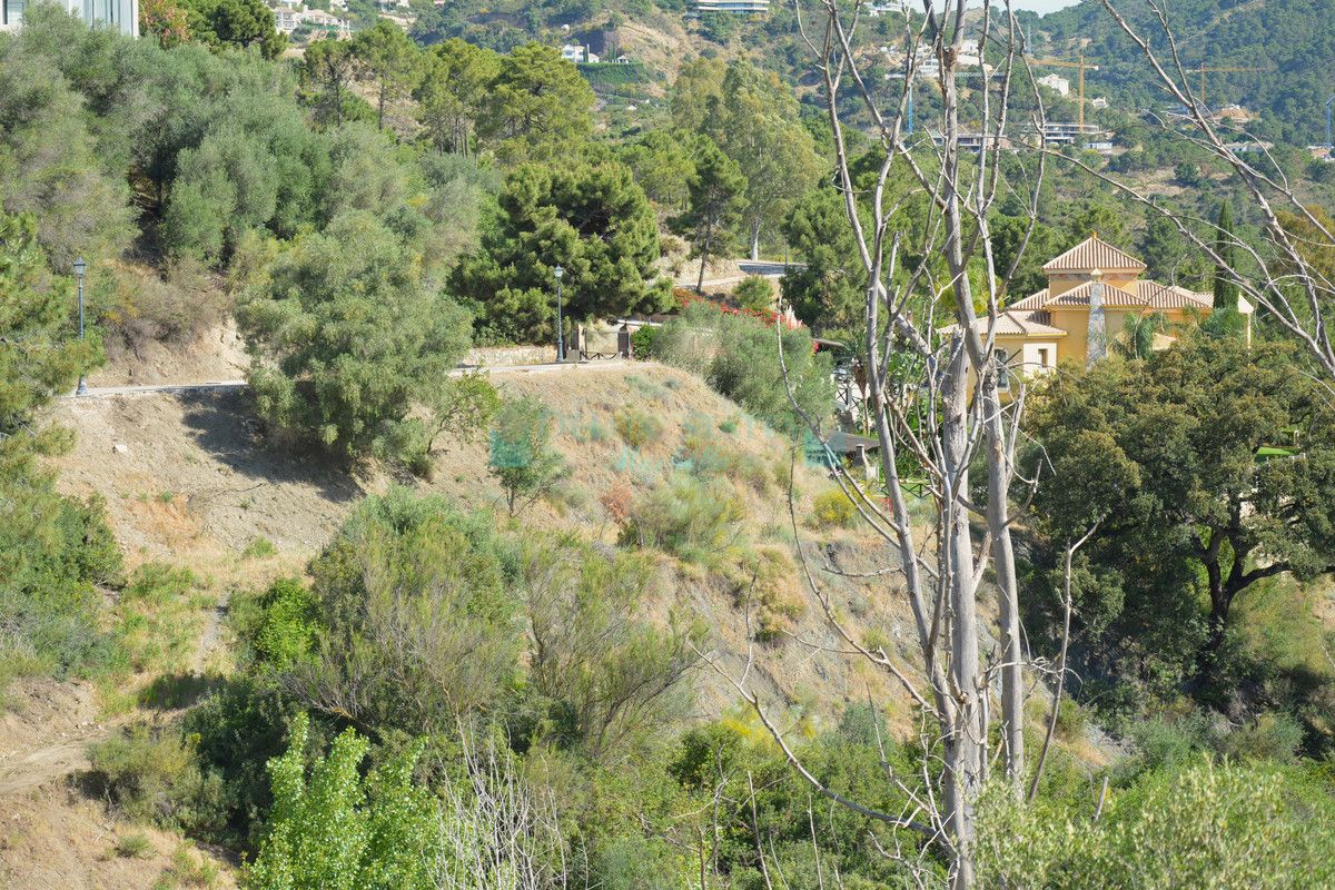 Residential Plot for sale in Benahavis