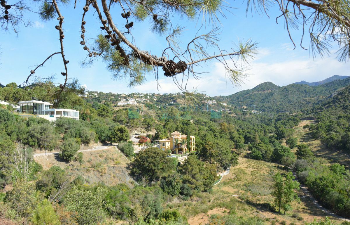 Residential Plot for sale in Benahavis