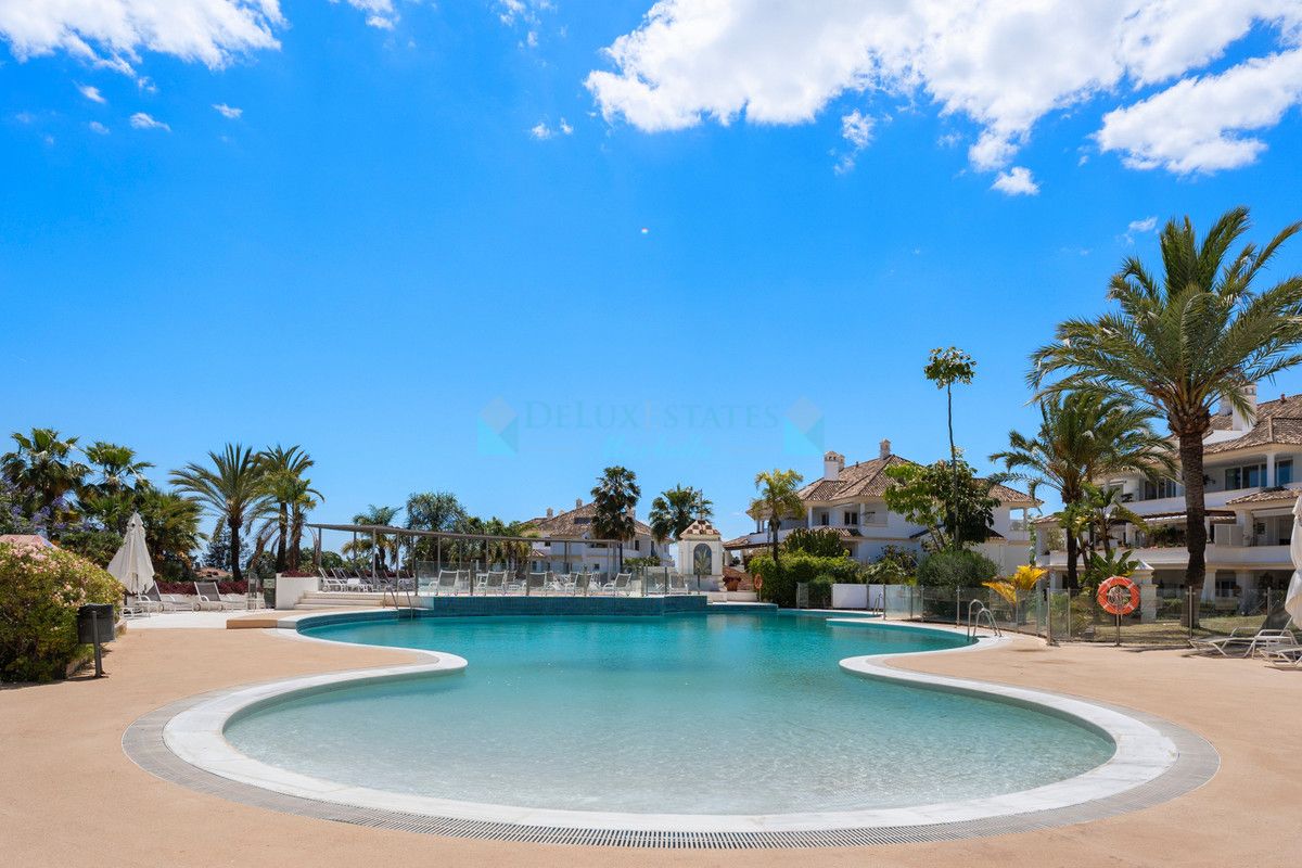 Ground Floor Apartment for sale in Marbella Golden Mile