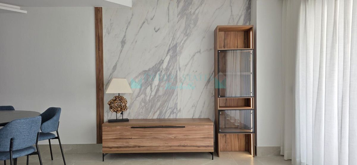 Adosado en alquiler en Istan