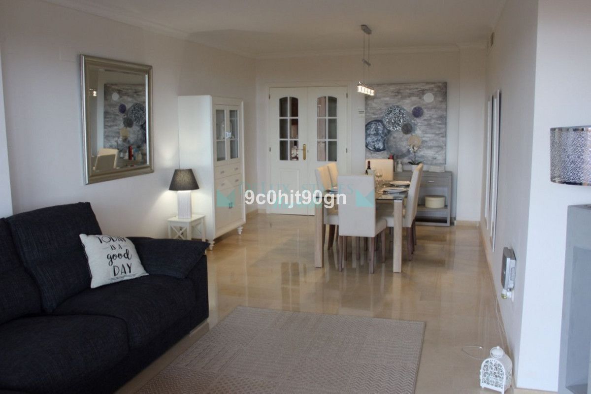 Apartment for sale in Elviria, Marbella East