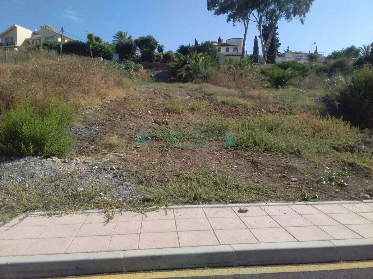 Residential Plot for sale in Elviria, Marbella East