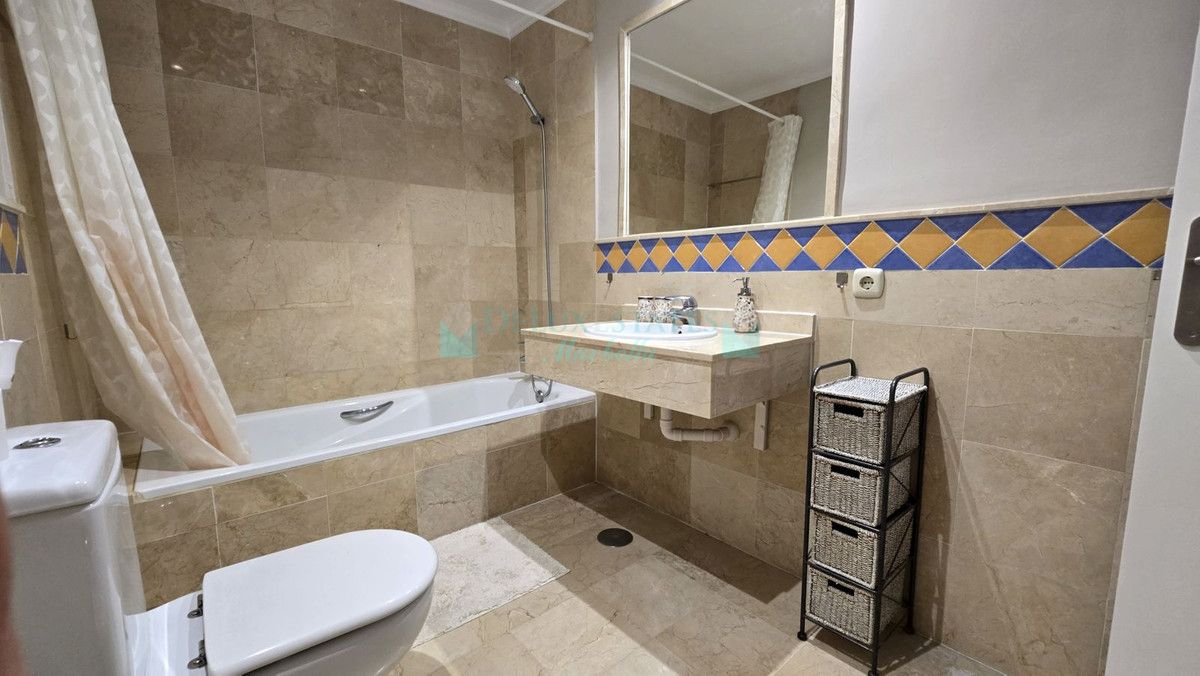 Apartamento en venta en Aloha, Nueva Andalucia