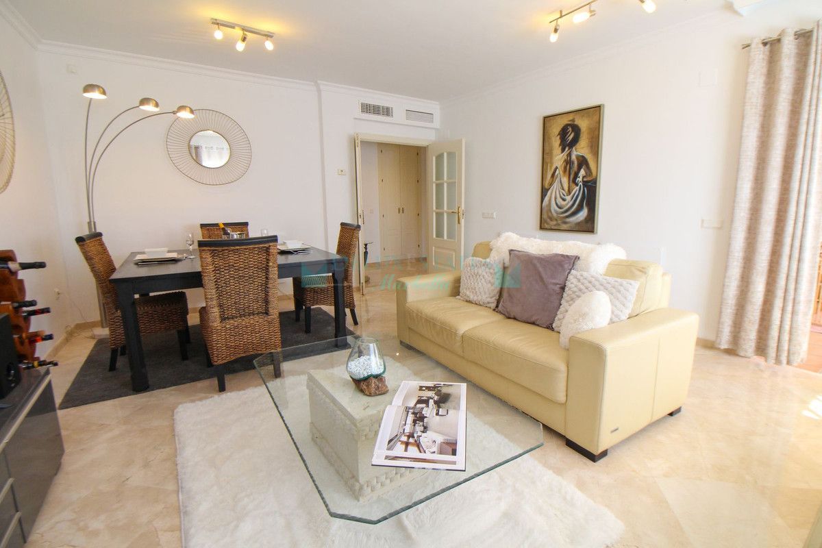 Ground Floor Apartment for sale in La Mairena, Marbella East