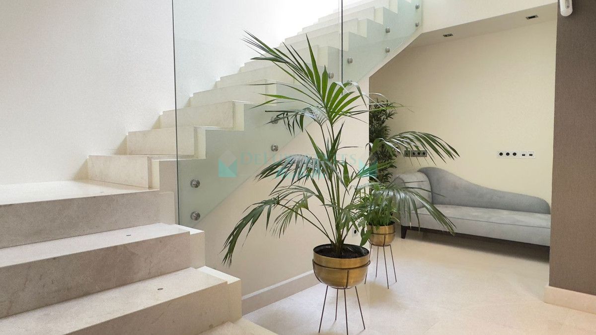 Villa for rent in Marbella Golden Mile