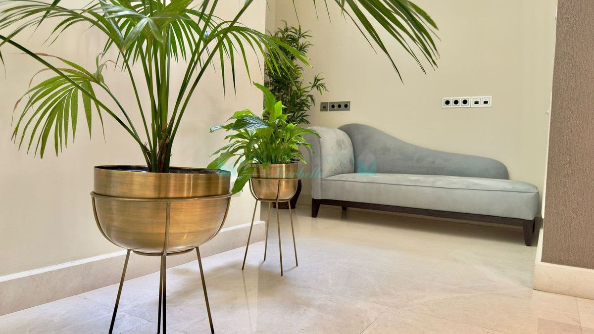 Villa for rent in Marbella Golden Mile